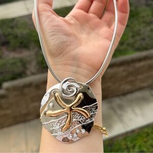 Starfish Pendant Choker Necklace Gold And Silver